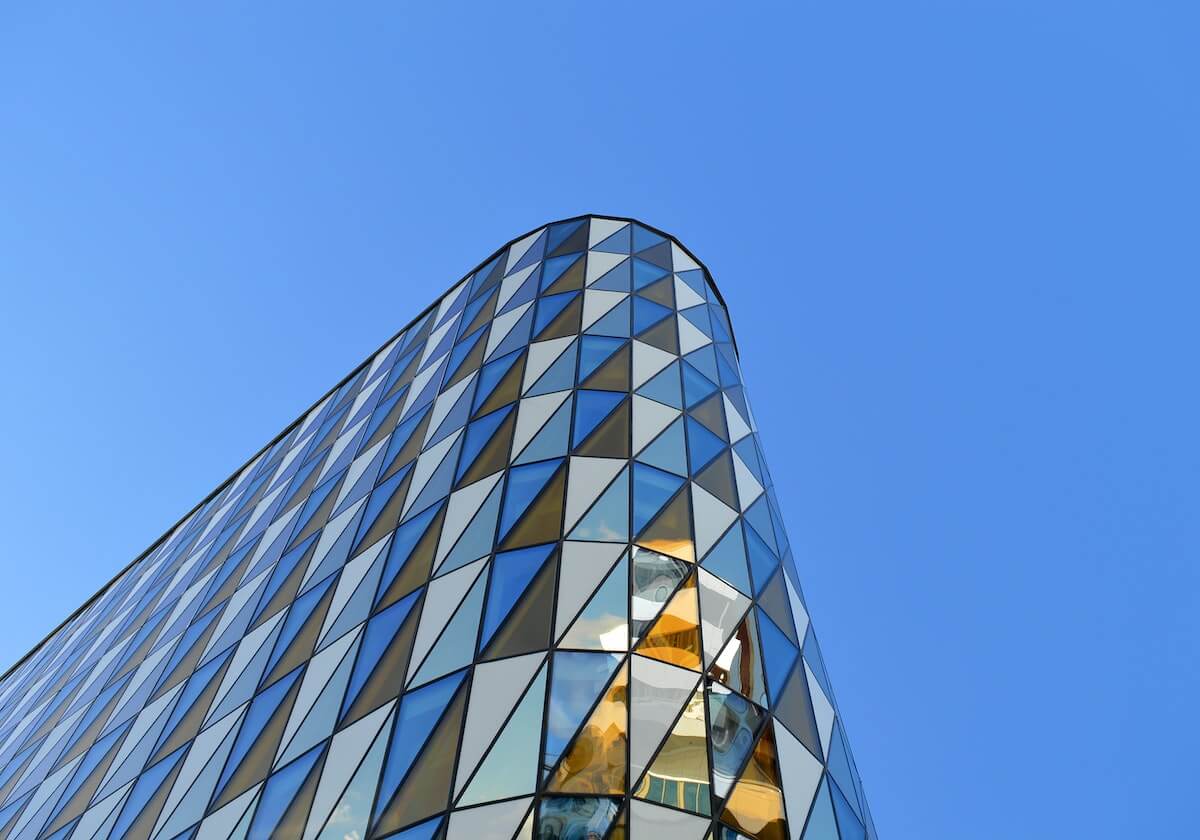 新加坡28预测-拉里贾尼称已有超过500名美国军人丧生