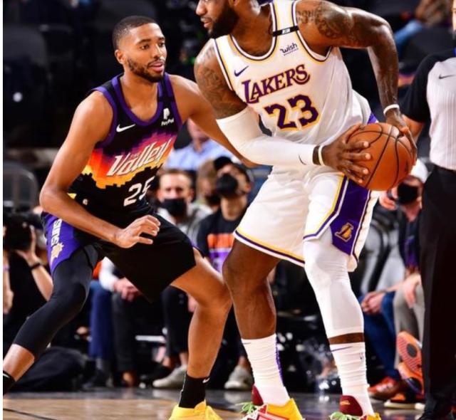 专家分析-熟悉的试探！詹姆斯再输G1：已准备好迎接挑战